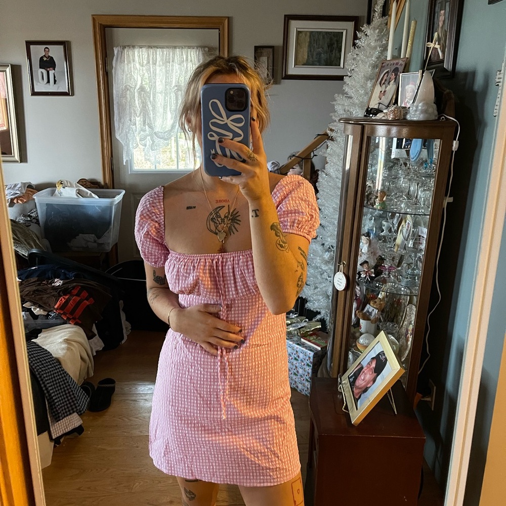 Pink Gingham Puff Sleeve Dress